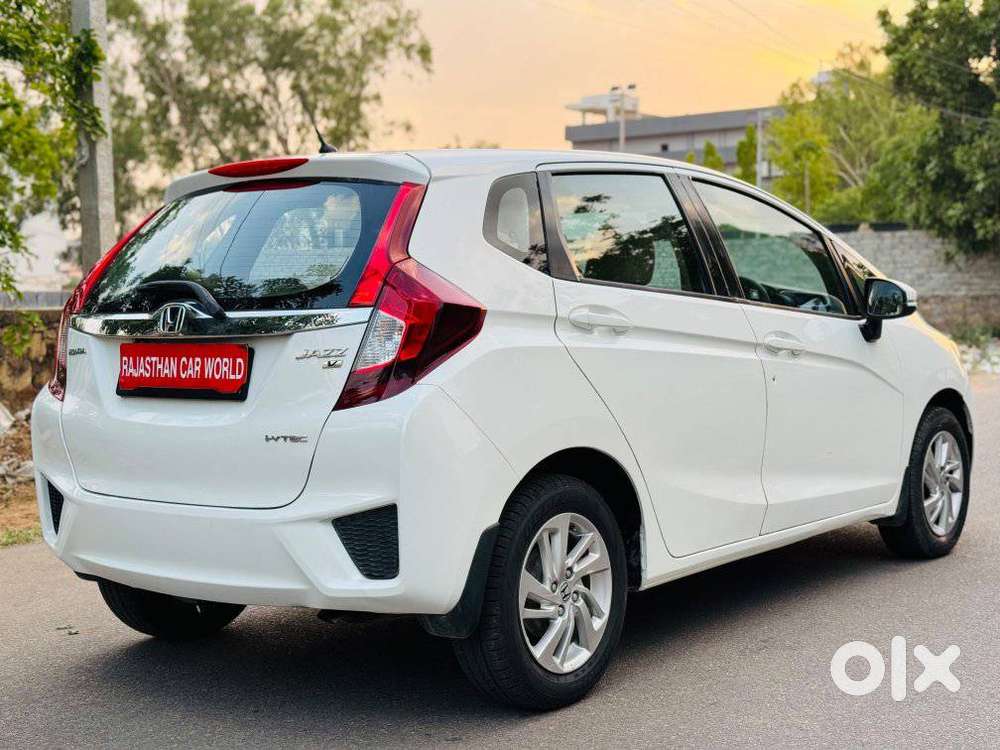 Honda Jazz V Cvt, 2017, Petrol