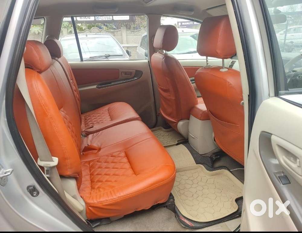 Toyota Innova 2.5 Gx 8 Str Bs-iii, 2015, Diesel