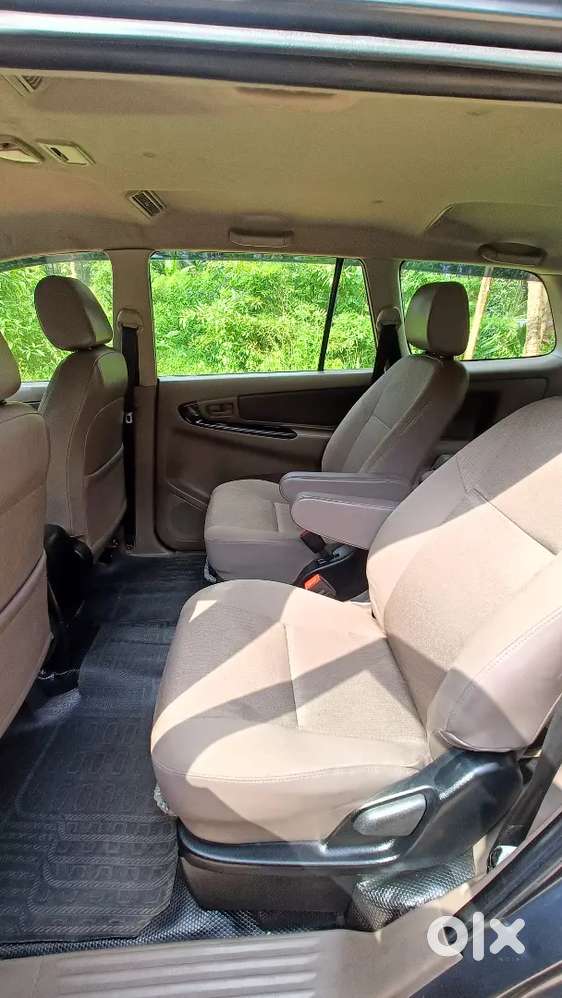 Toyota Innova 2.5 G, 2016 Diesel