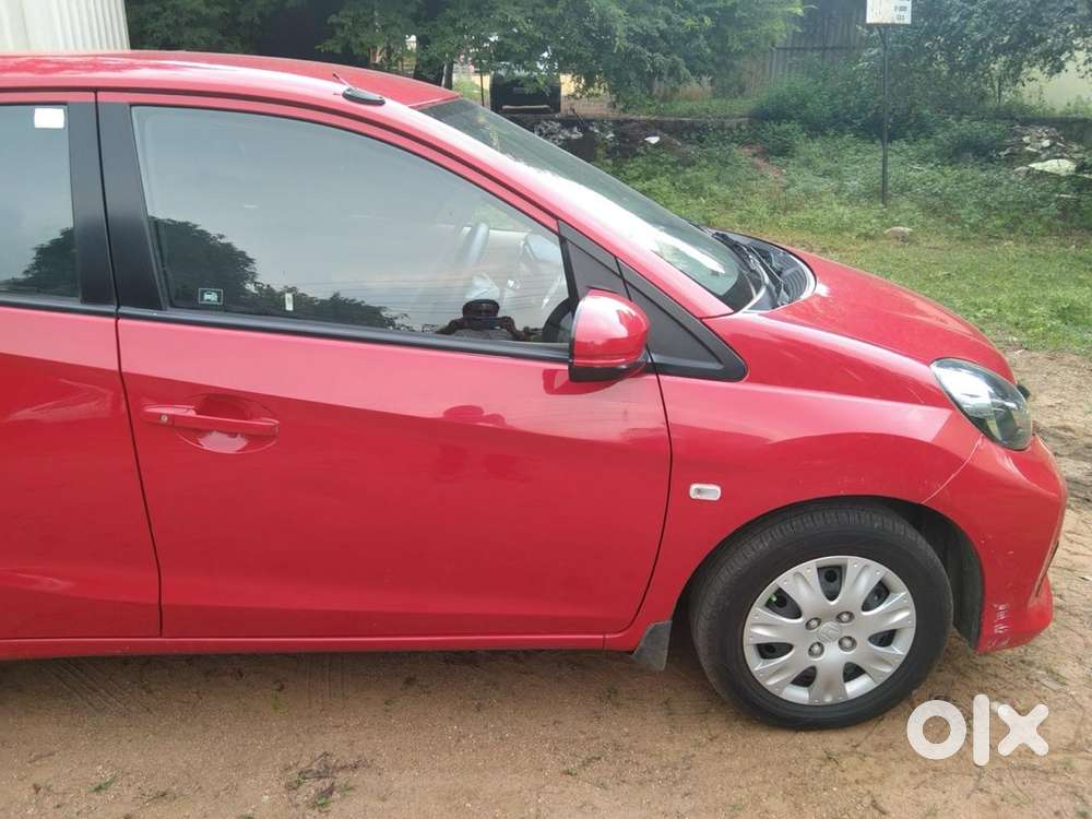 Honda Brio S(o) Mt,petrol 2018, Rally Red