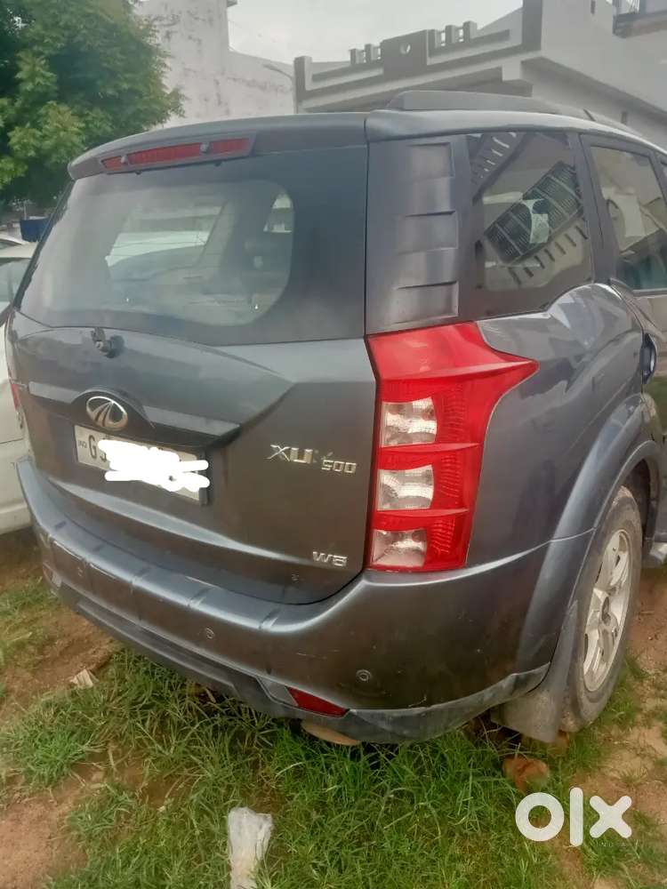 Mahindra Xuv500 2015 Diesel 94000 Km Driven