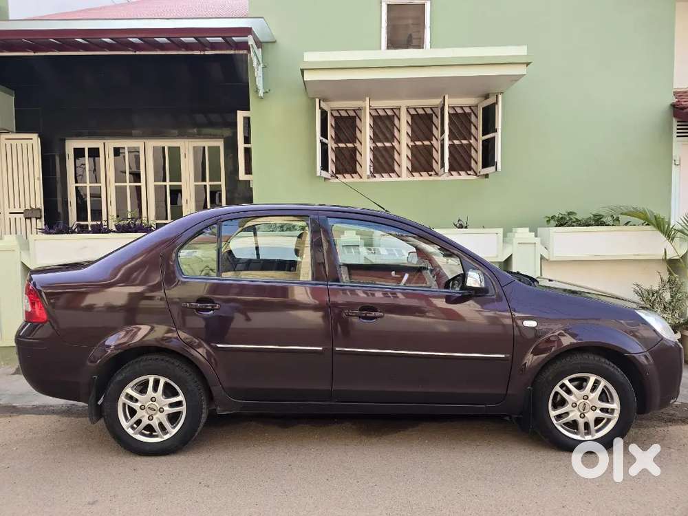Ford Fiesta Classic 2009 Petrol 61189 Km Driven