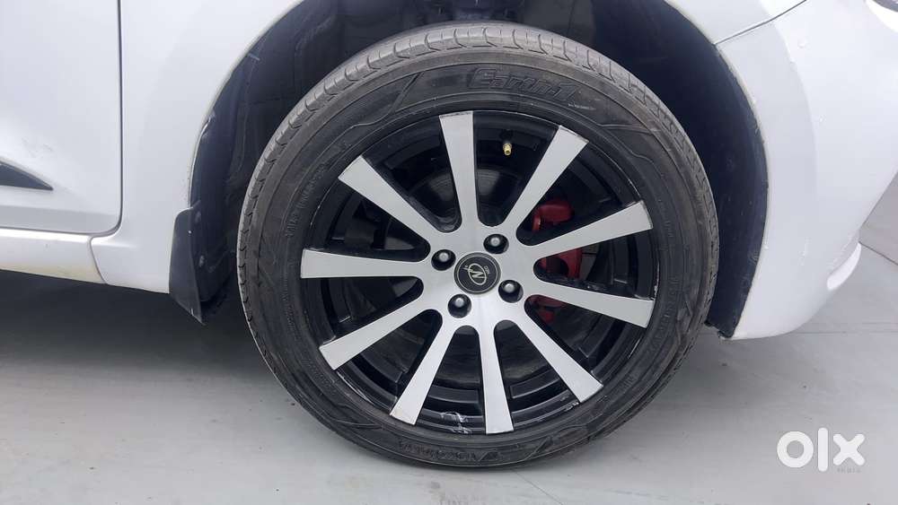 Hyundai Elite I20 1.2 Asta (o) Cvt, 2019, Petrol