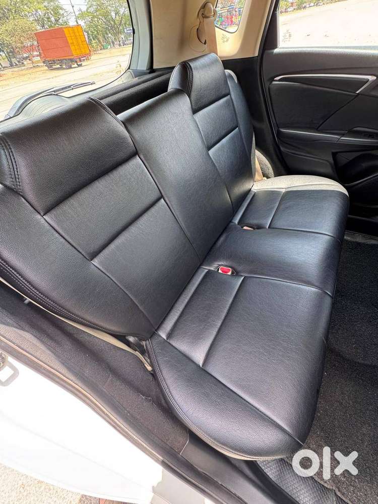 Honda Jazz Zx Cvt I-vtec  2021 Model
