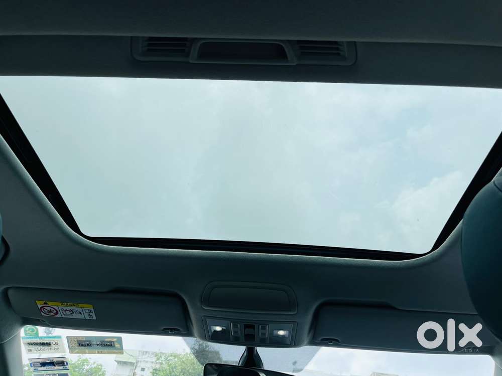 Skoda Kushaq 1.0 Tsi Style At (6 Airbags), 2023, Petrol