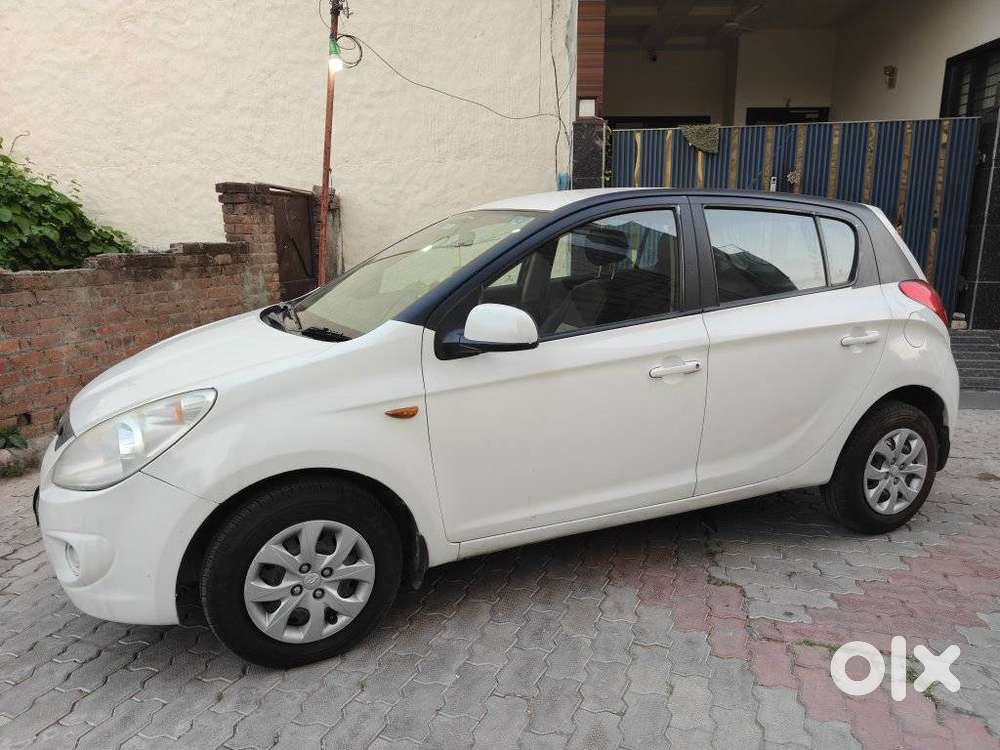 Hyundai I20, 2012, Petrol
