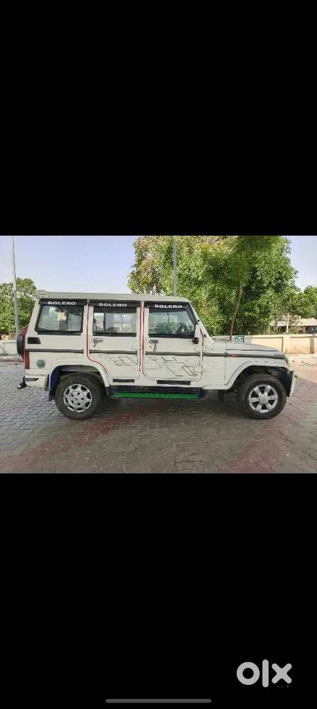 Mahindra Bolero Neo Plus 2017