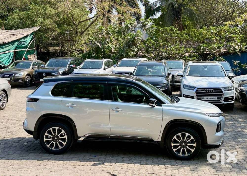 Maruti Suzuki Grand Vitara 1.5 Alpha Plus Intelligent Hybrid Ecvt, 2..