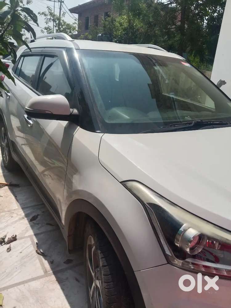 2 Key . With Company Record Chali Hai. Hyundai Creta