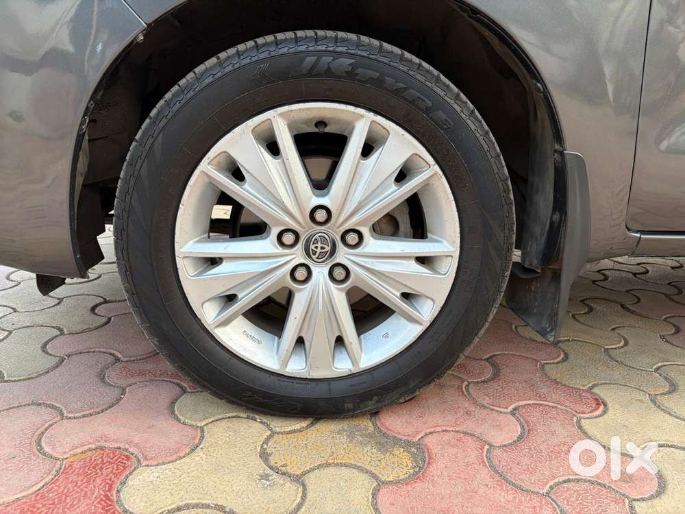 Toyota Innova Crysta 2.8 Z, 2018, Diesel