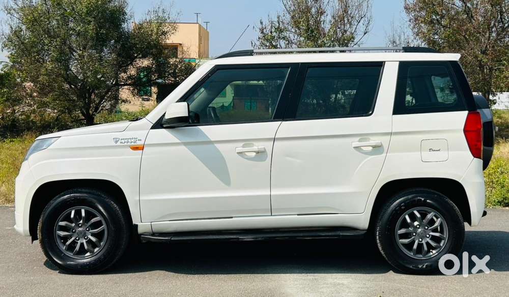 Mahindra Tuv 300 T10, 2018, Diesel