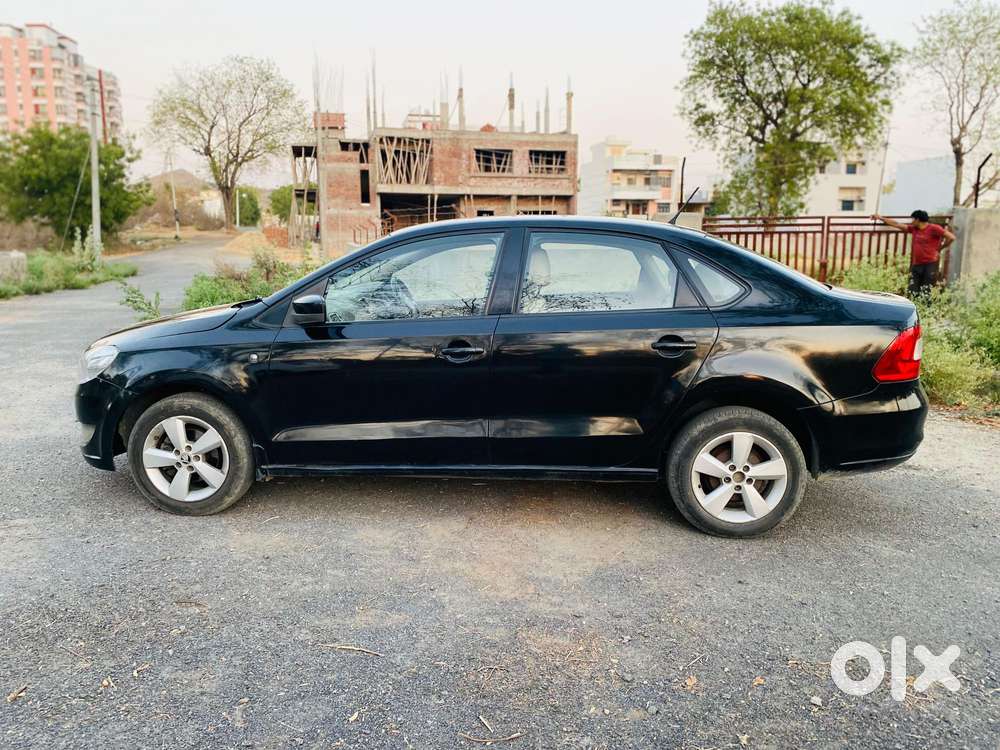 Skoda Rapid 1.5 Tdi Elegance Black Package, 2014, Diesel