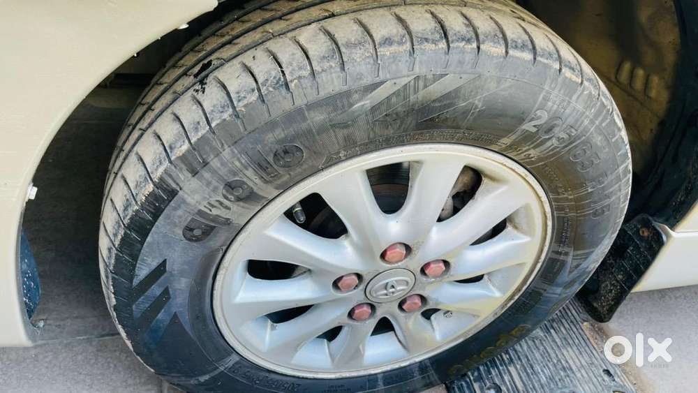 Toyota Innova 2014 Diesel Well Maintained