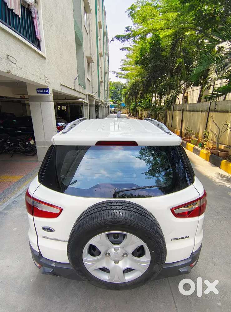 Ford Ecosport 2015 Petrol Well Maintained And Less Used