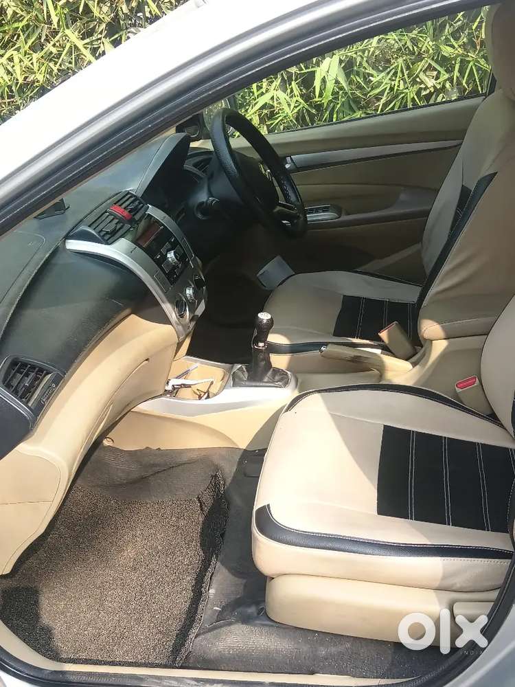 Honda City Corporate 2011 पेट्रोल मैन्युअल