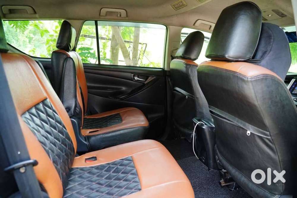 Toyota Innova 2019 Diesel 258963 Km Driven