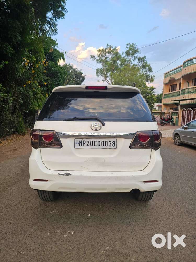 Toyota Fortuner 3.0 4x4 Manual, 2012, Diesel