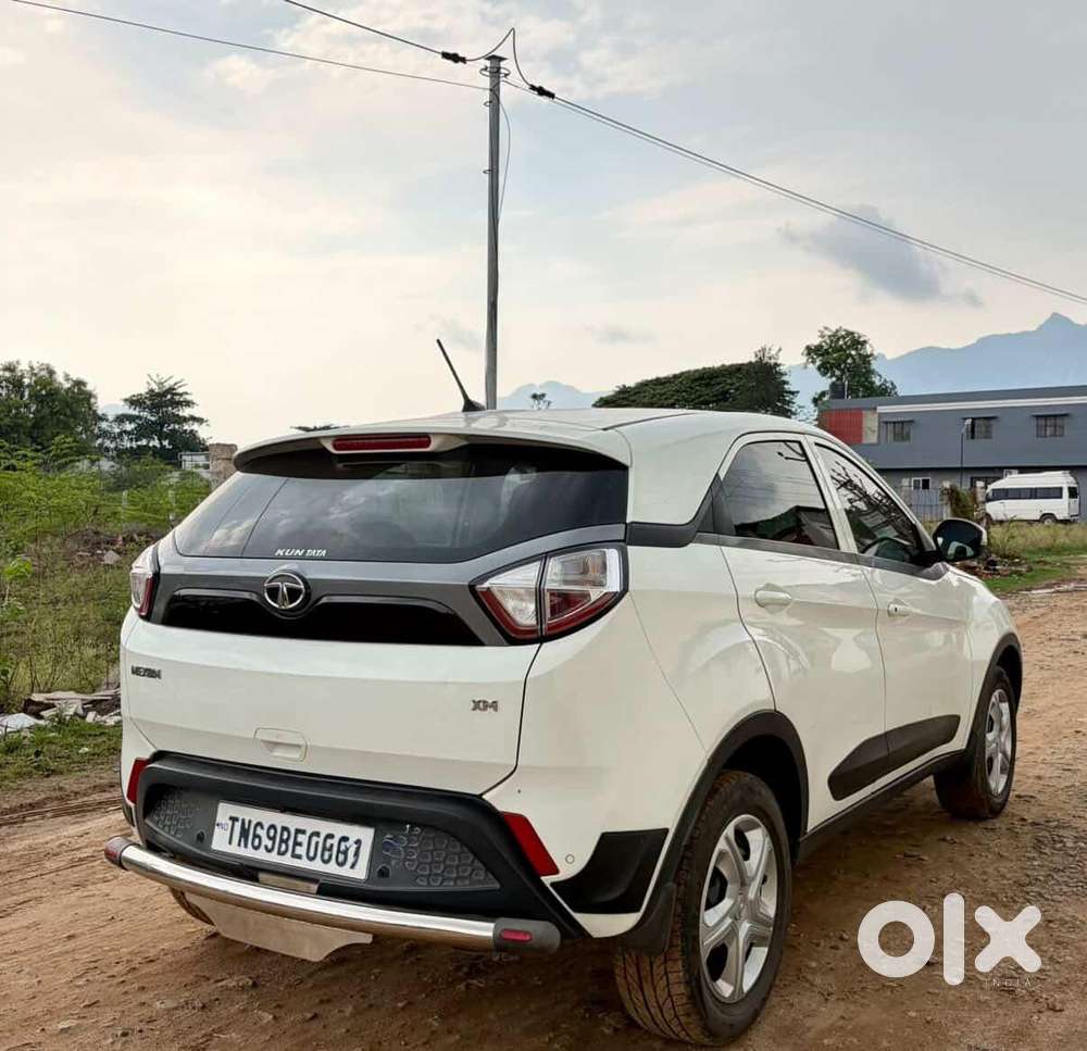 Tata Nexon 1.2 Revotron Xm, 2017, Petrol