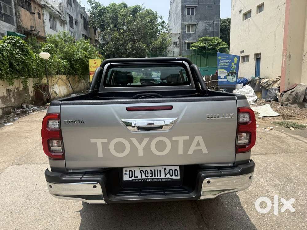 Toyota Hilux 2.8 High 4x4 Mt, 2023, Diesel
