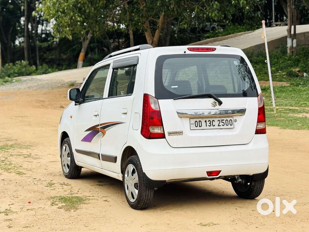 Maruti Suzuki Wagon R Vxi 1.0, 2015, Petrol