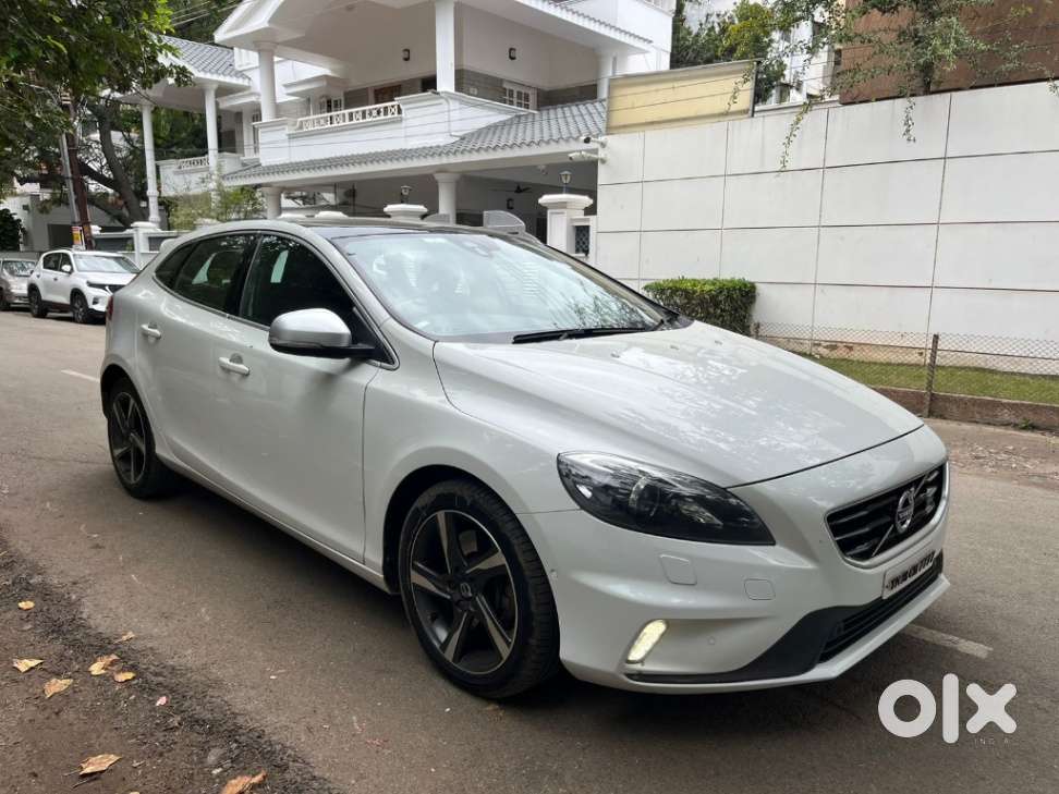 Volvo V40 D3 R Design, 2016, Diesel