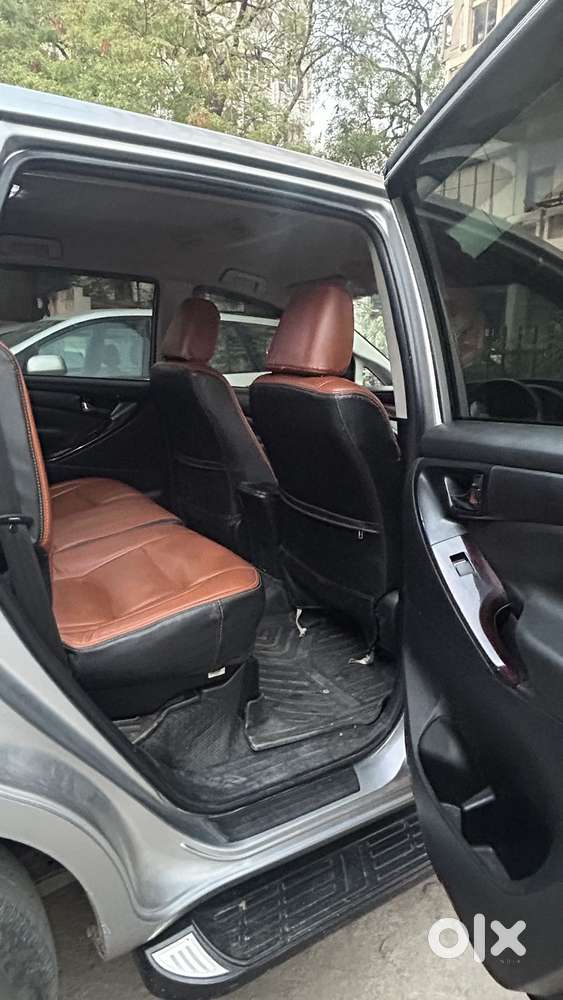 Toyota Innova Crysta [2020-ongoing] 2.4 Gx At 8 Str, 2020, Diesel