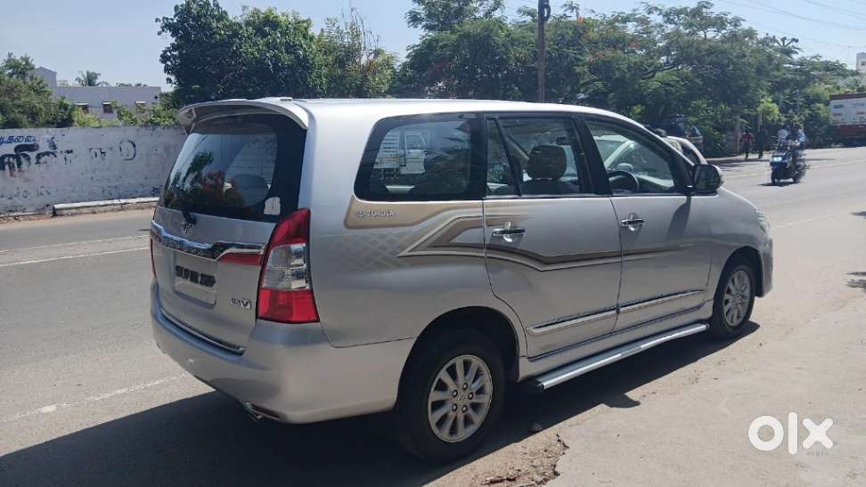 Toyota Innova Crysta, 2014, Diesel