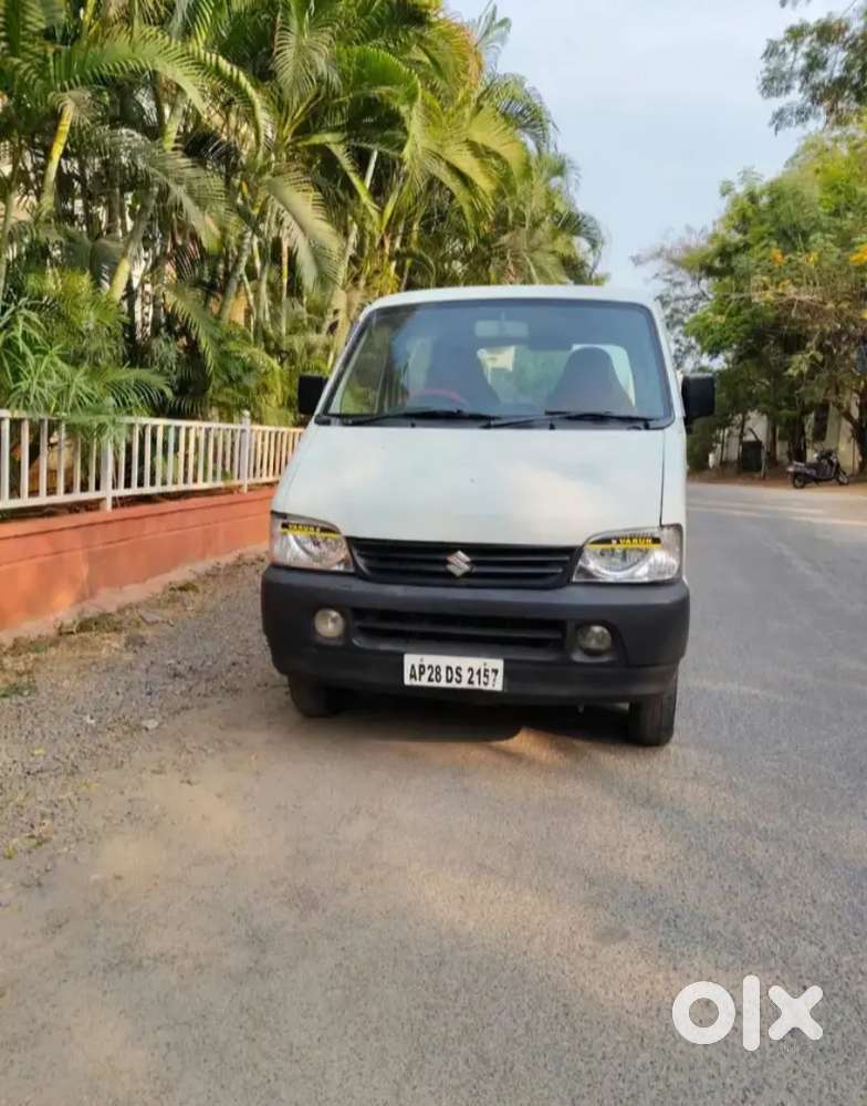 Maruti Suzuki Eeco 2013 Cng & Hybrids Well Maintained