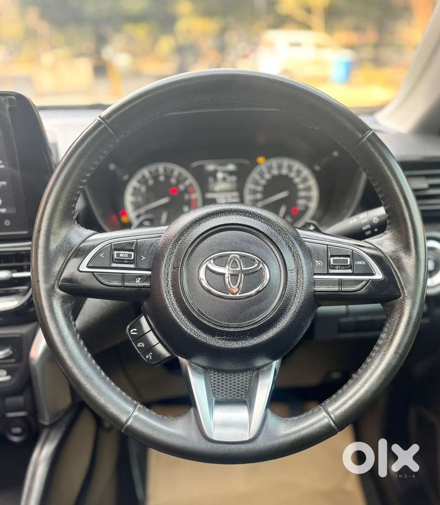 Toyota Urban Cruiser Hyryder 1.5 V Neo Drive At, 2024, Petrol