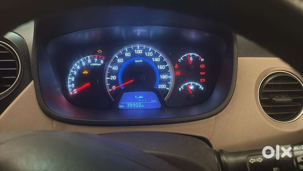 Hyundai Grand I10 1.2 Petrol 40000 Km Driven