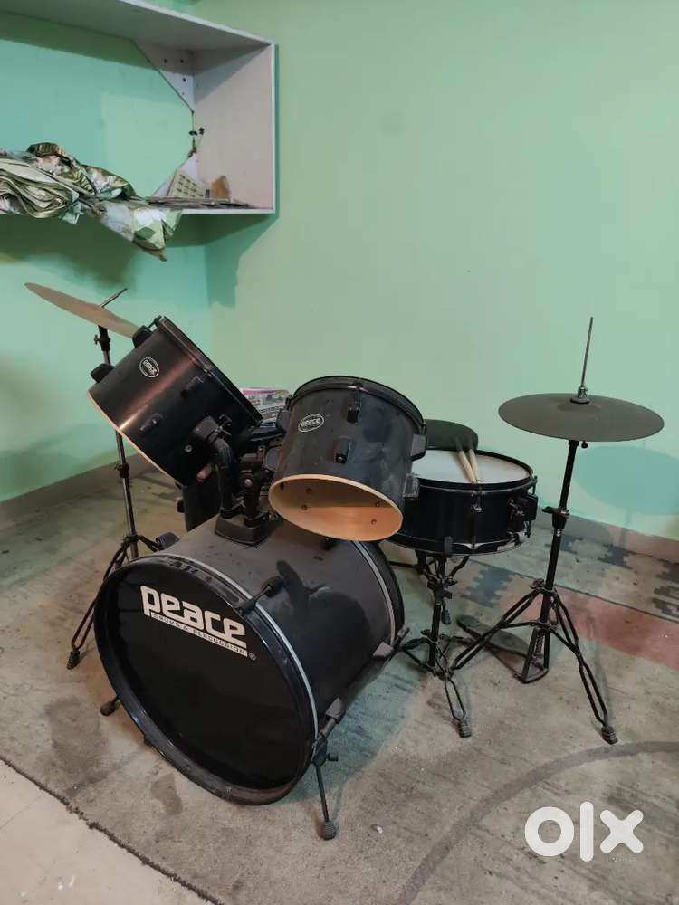 Imported Drum Kit with Original Zildjian Hi-Hat