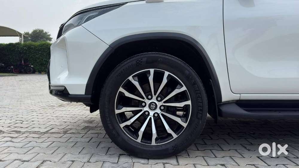 Toyota Fortuner Legender 4x4 At 2.8, 2022, Diesel