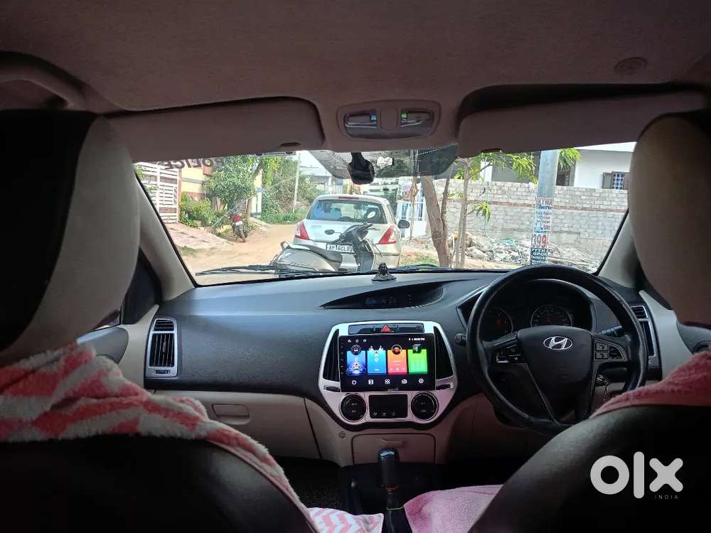 Hyundai I20 Sportz 2012