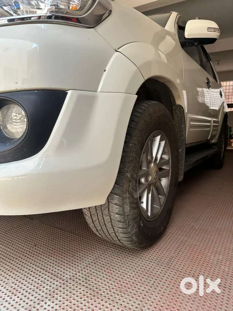Toyota Fortuner Legender 2014