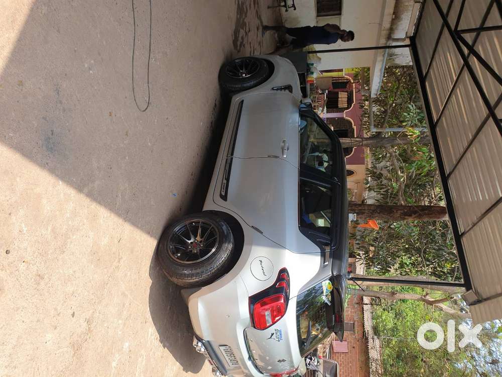 Maruti Suzuki Swift 2020 Slightly Negotiable Petrol 15000 Km Driven