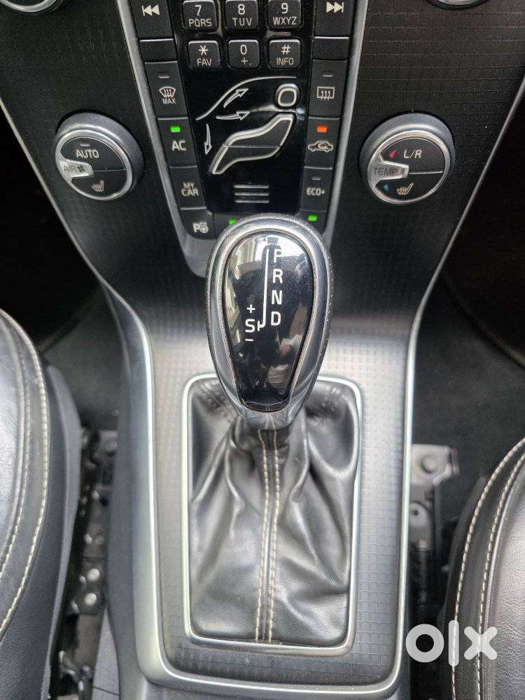 Volvo V40 D3 R Design, 2018, Diesel