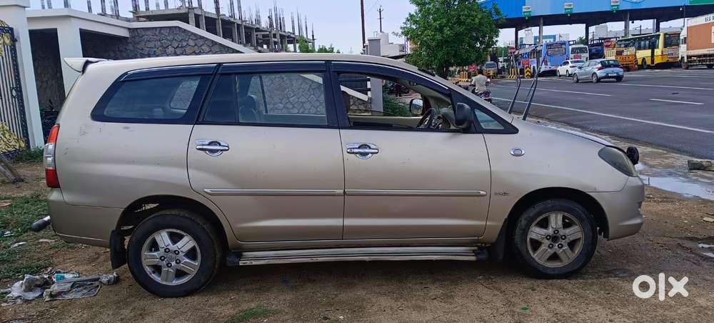 Toyota Innova, 2009, Diesel
