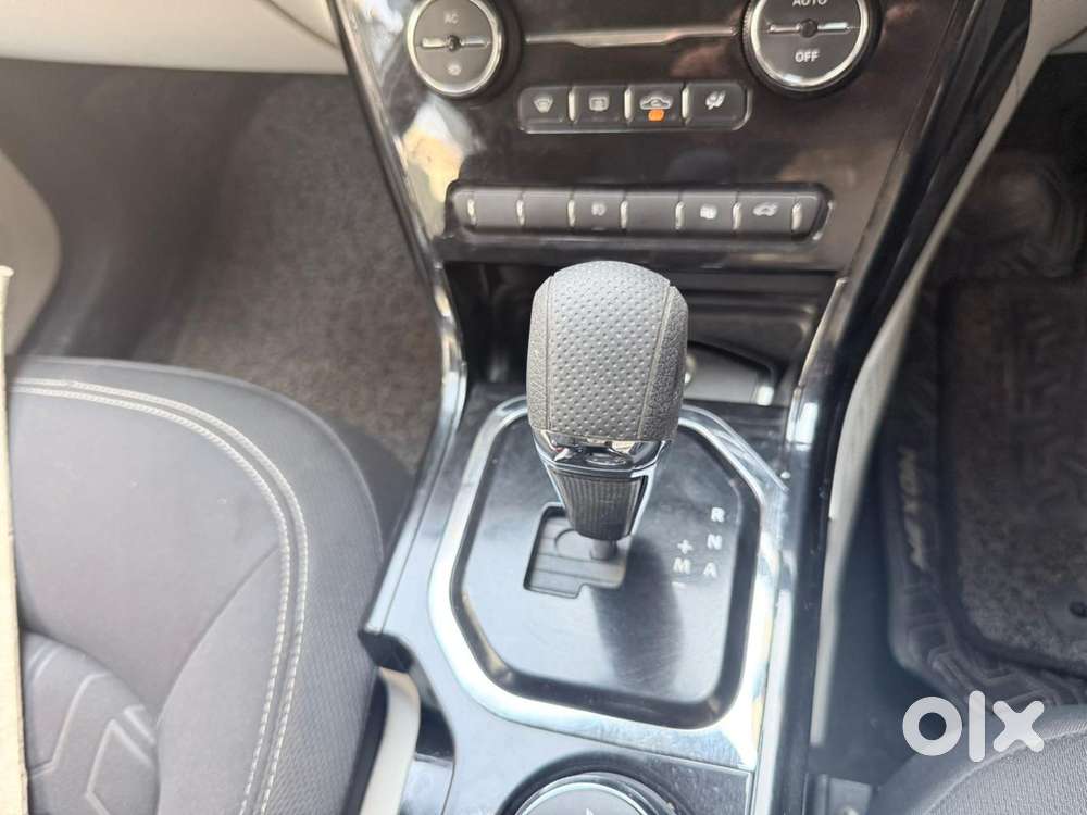 Tata Nexon 1.2 Revotron Xza Plus, 2023, Petrol