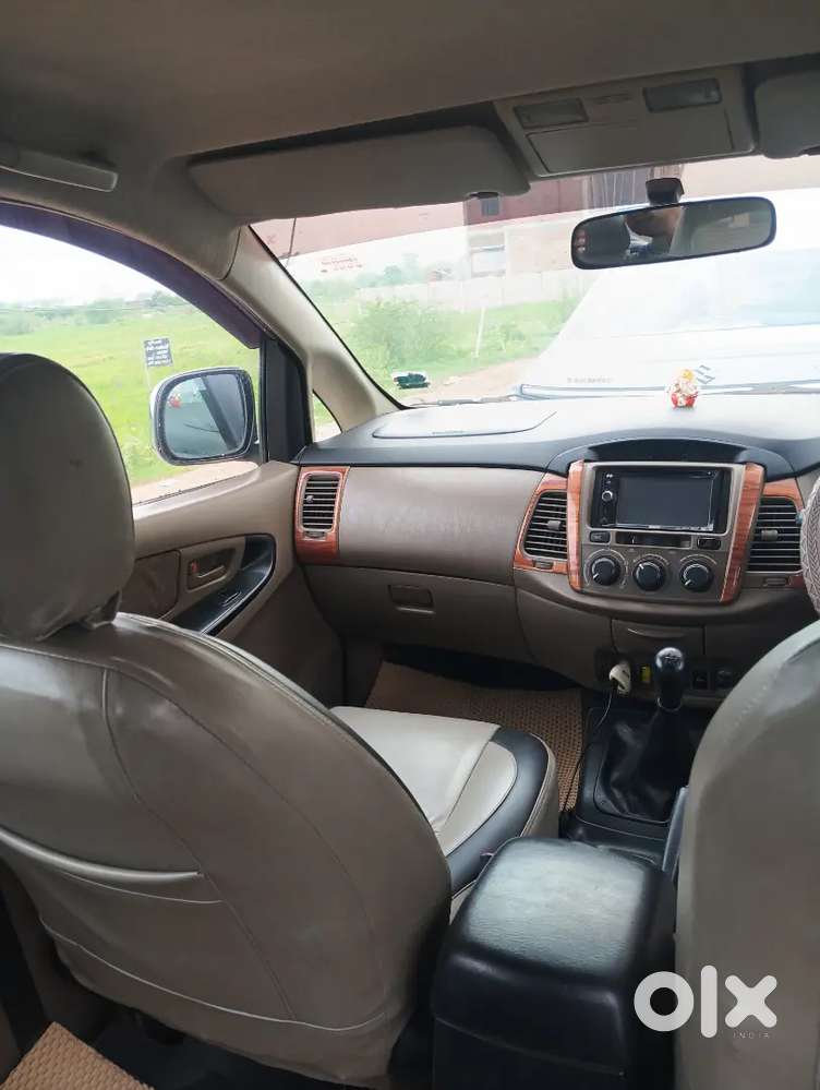 Toyota Innova 2.5 Diesel 2015