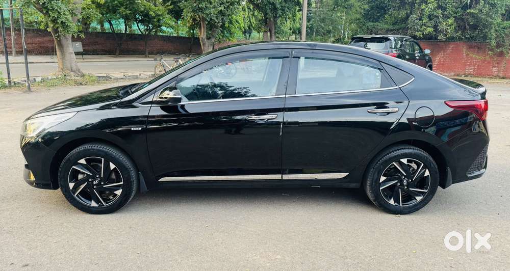 Hyundai Verna 1.0 Sx (o) Turbo Gdi Dct, 2022, Petrol