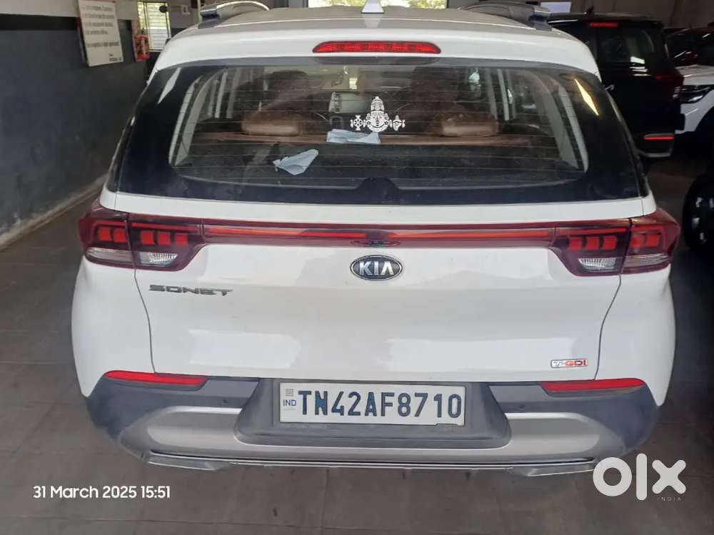 Kia Sonet Petrol Good Condition