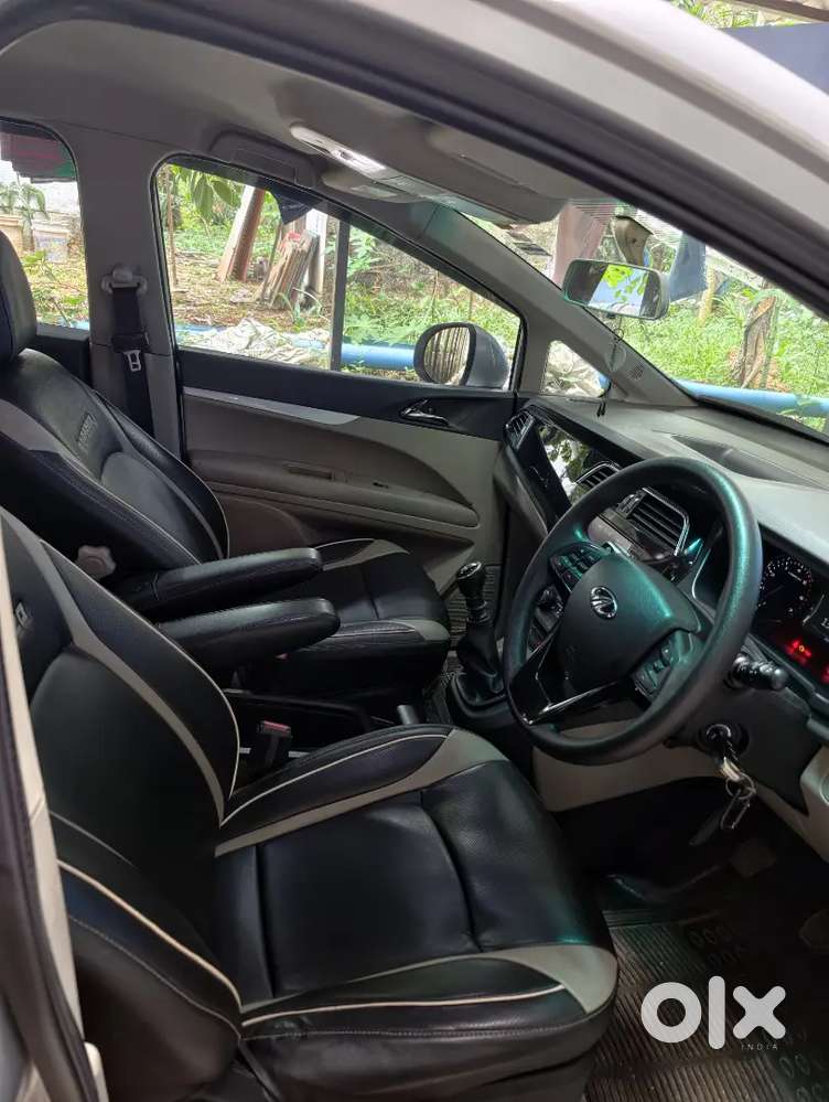 Mahindra Marazzo Diesel 2019