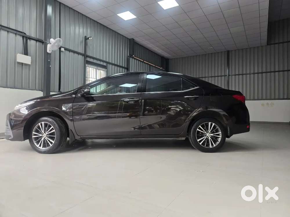 Toyota Corolla Altis 1.8 Petrol