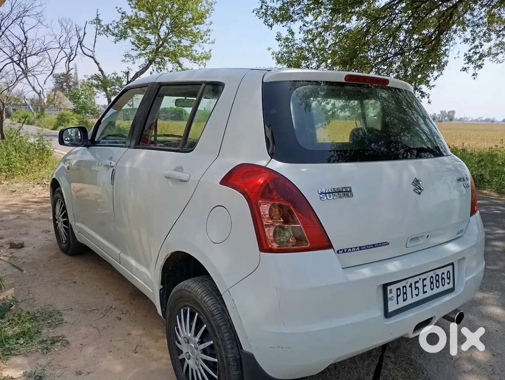 Maruti Suzuki Swift 2011
