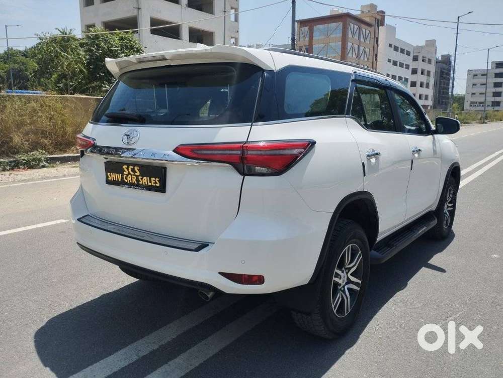 Toyota Fortuner 4x2 At 2.7 Petrol, 2024, Petrol