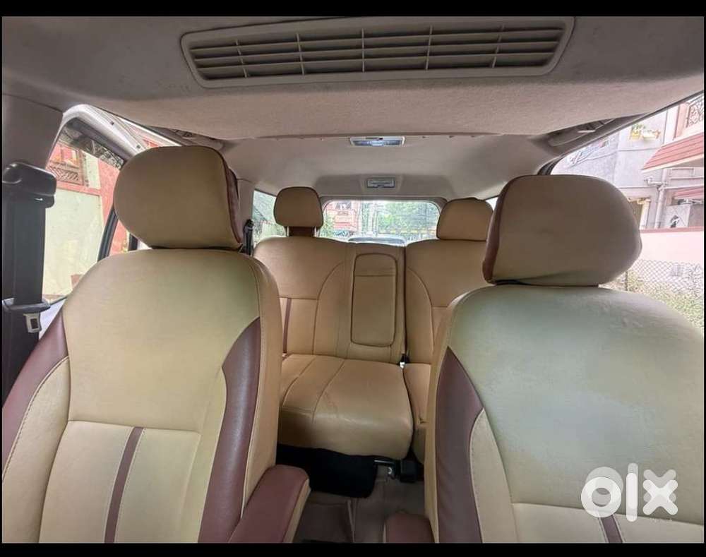 Tata Safari Storme 2016