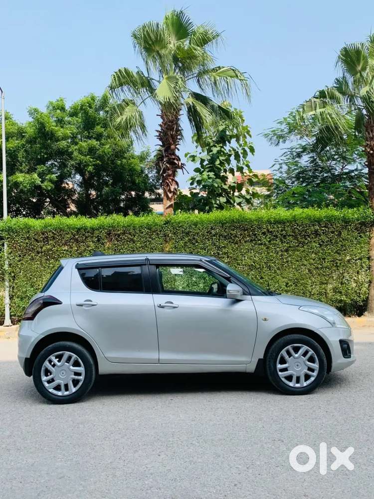 Maruti Suzuki Swift Lxi Optional-o, 2017, Petrol