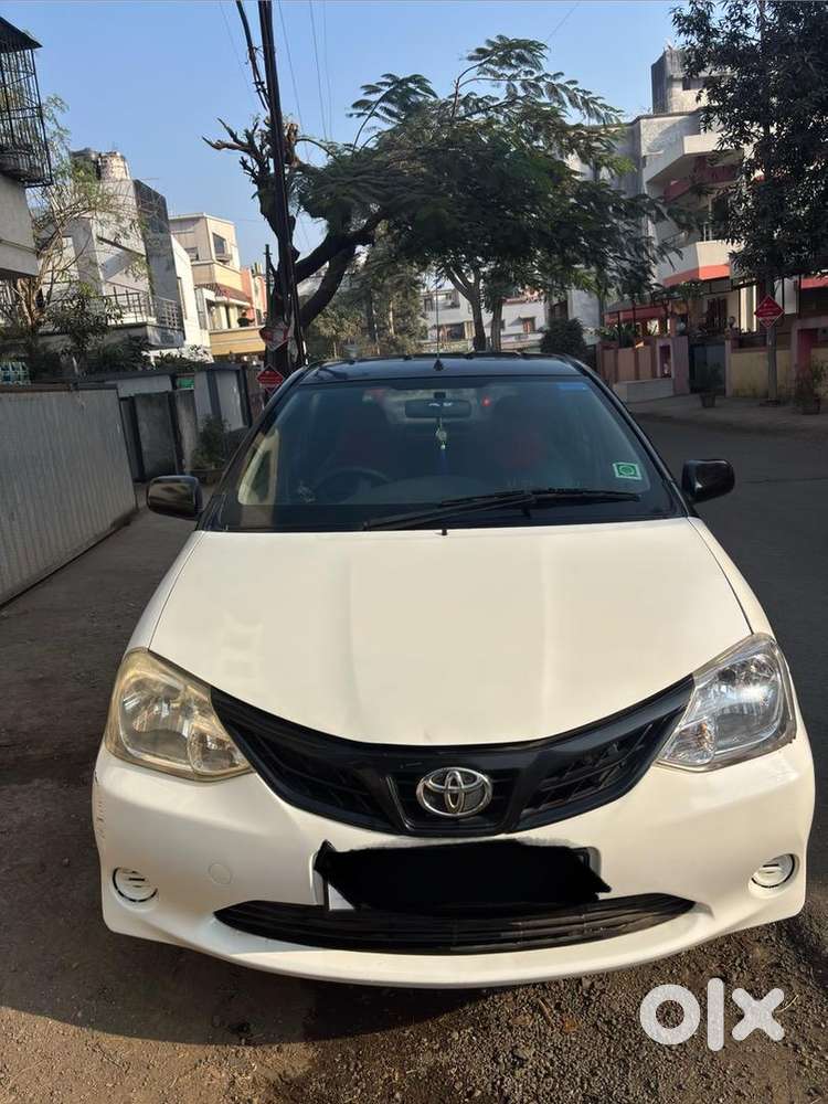 Toyota Etios Liva 2011