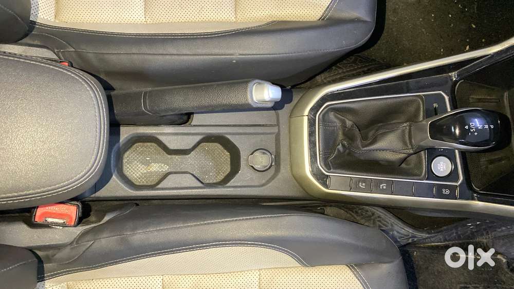 Volkswagen Virtus 1.0 Topline Tsi At, 2023, Petrol