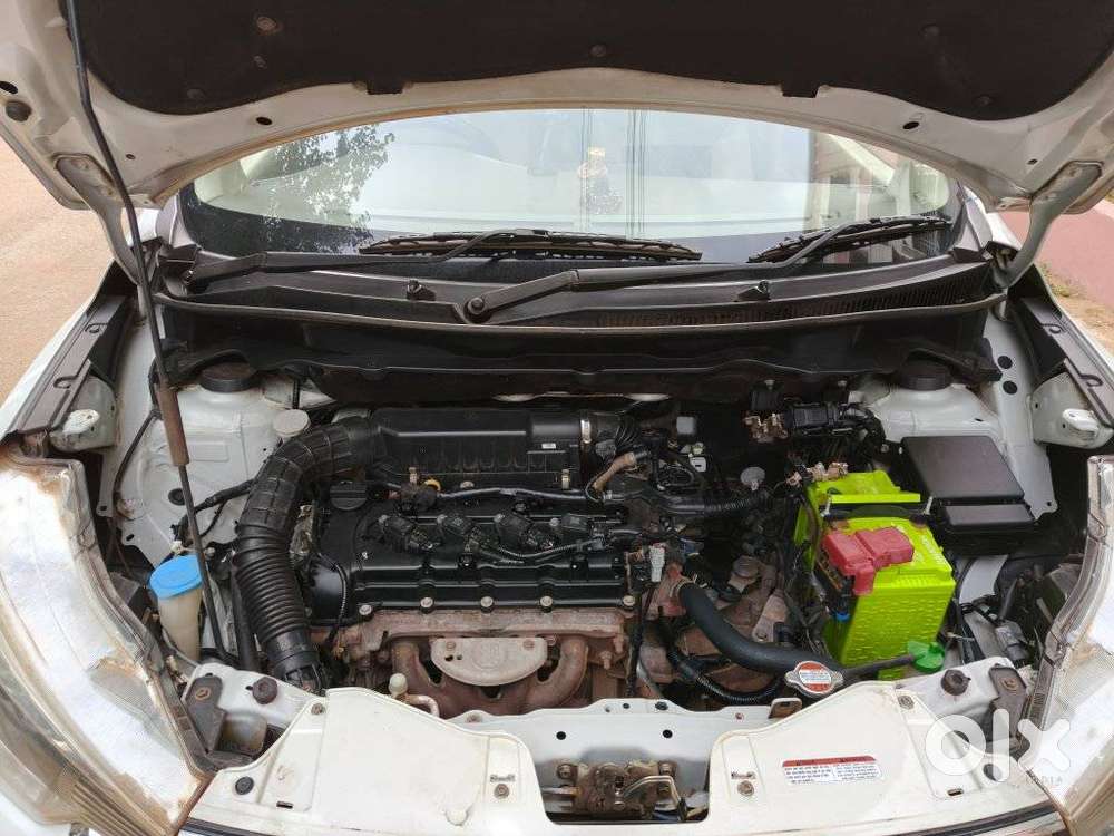 Maruti Suzuki Ertiga Vxi Shvs, 2021, Petrol